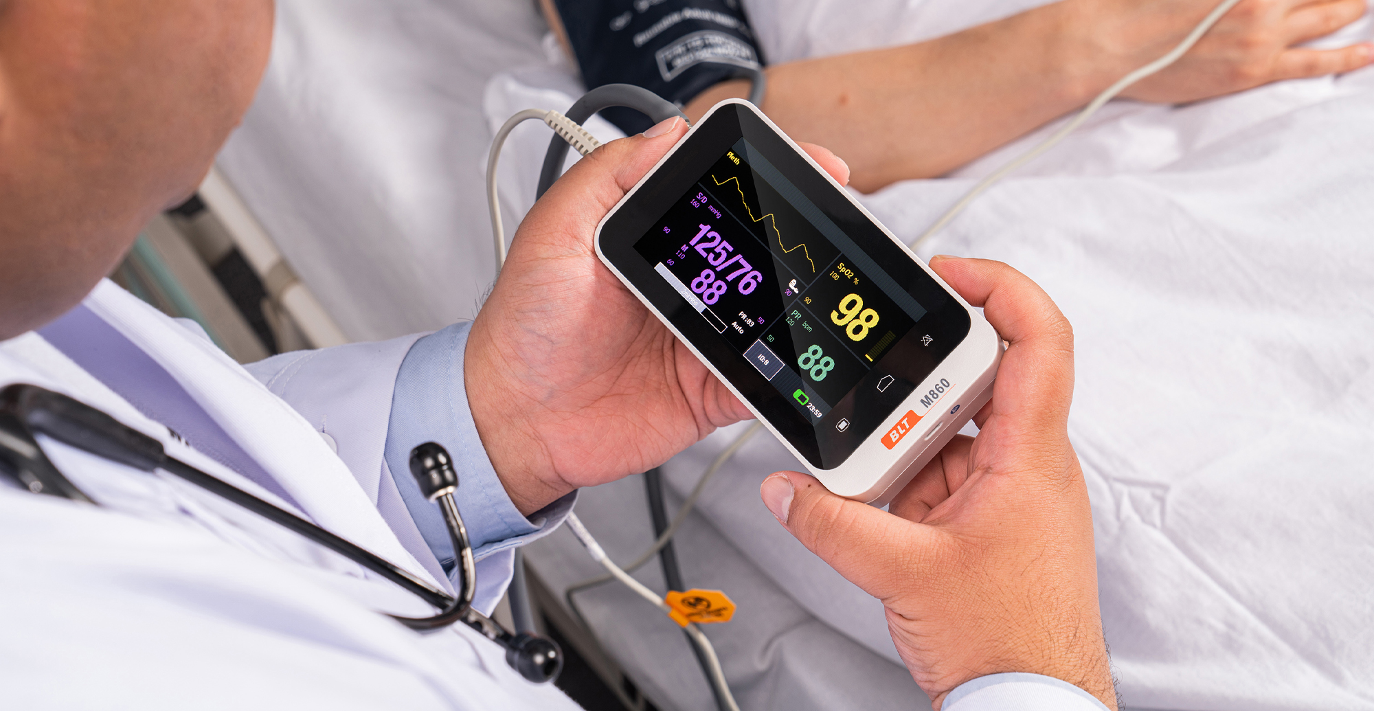 Hospimed - 21.3. Mobiles Patientenmonitoring - Handheld NIBP und SpO2 Patientenmonitor